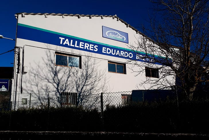 Mechanical workshop Eduardo Bretos | Turismo Valle de Hecho Taller mecánico Eduardo Bretos